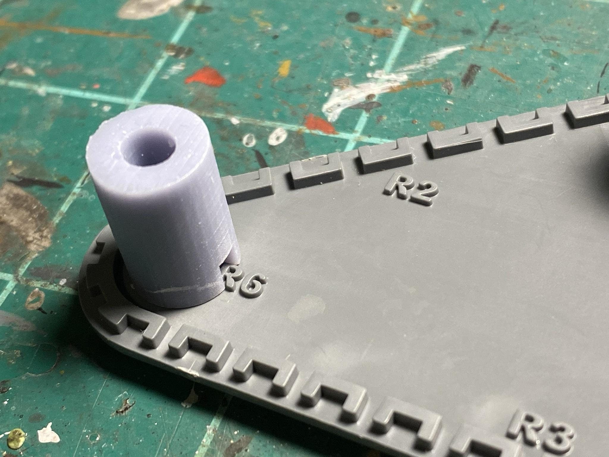 Eagle Pattern Tracks for Human Tanks